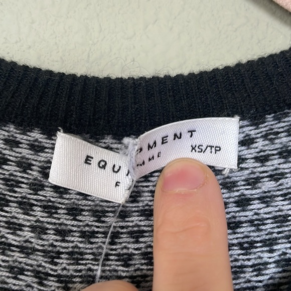 Equipment femme Black and white wool Sweater - Picture 2 of 5